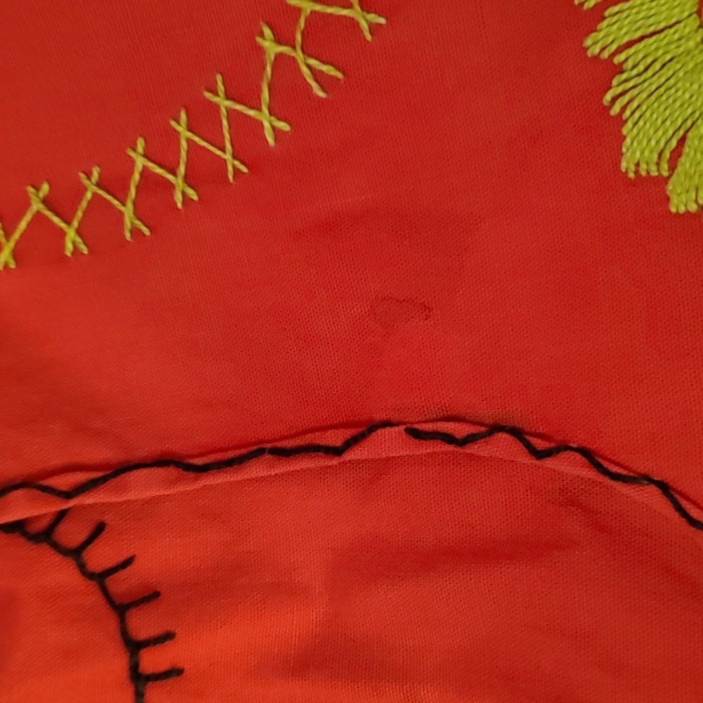 Vintage Hand Embroidered Portugal Half Apron - Picture 7 of 10